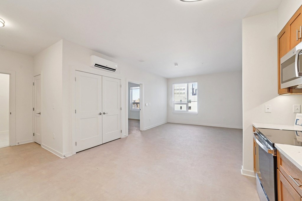 The Hammond At Greenmount Park Apartments, 1100 Greenmount Ave